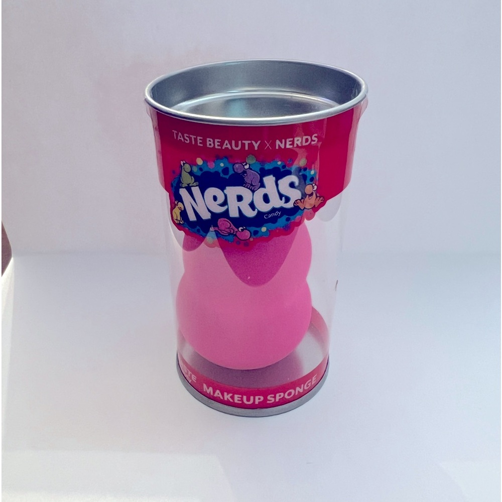 Nerds Pink Makeup Sponge